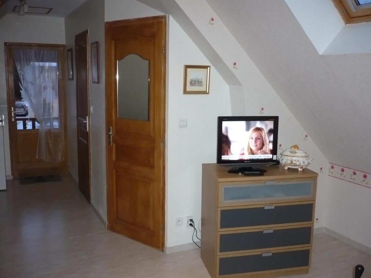 chambre d'hôte équipée en studio Molliens-Dreuil Esterno foto